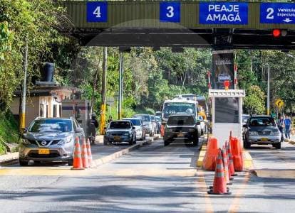 Plan retorno de Semana Santa: cómo transitar seguro con reversibles, restricciones y 150 agentes en Medellín