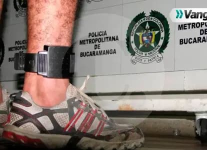 Un robo frente al CAN destapa crisis: cada cinco días un preso con brazalete fuga en Colombia