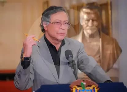 Petro crea correo presidencial para denuncias de sobornos en EPS mientras crece insatisfacción de usuarios