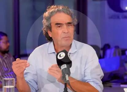 Fajardo presenta su decálogo para el próximo presidente: sin Constituyente ni "paz total"
