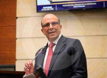 Camargo nombró a hijos de magistrados que ahora lo investigan en el Consejo de Estado