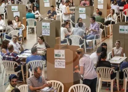Cierre de fronteras, 120 mil policías y ley seca: así blindará Colombia las elecciones de 2026