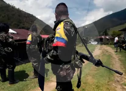Disidencias de Farc carnetizan ilegalmente en Meta y Guaviare para controlar voto
