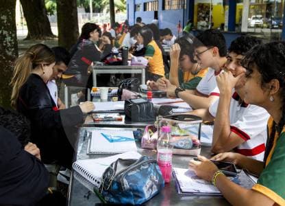 Los colombianos buscan desesperadamente cómo proteger a sus hijos en internet: Google responde con herramientas