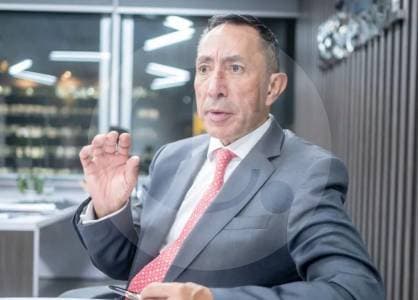 Ricardo Roa no aparece por segunda vez a audiencia por violación de topes electorales y está de vacaciones