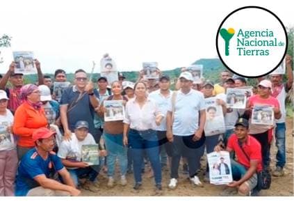 Funcionaria de la ANT en Bolívar hace campaña pública por Iván Cepeda en redes sociales