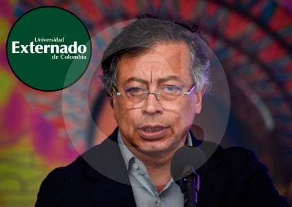 Petro abierto a dirigir universidad tras dejar la presidencia, pero el Externado cierra las puertas