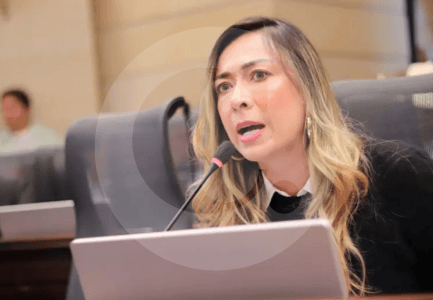 Katherine Miranda: "En el Congreso hay focas que le aplauden a Petro", critica desde su ruptura con el Gobierno