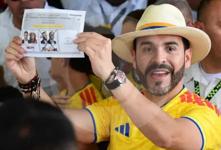 De la Espriella y Restrepo ya votaron en la segunda vuelta presidencial del 21 de junio