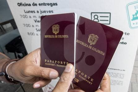 Cancillería elimina citas para pasaportes en Bogotá y confirma descuento del 10% para votantes