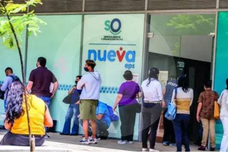Nueva EPS en crisis: cinco interventores en 21 meses y pacientes sin medicamentos