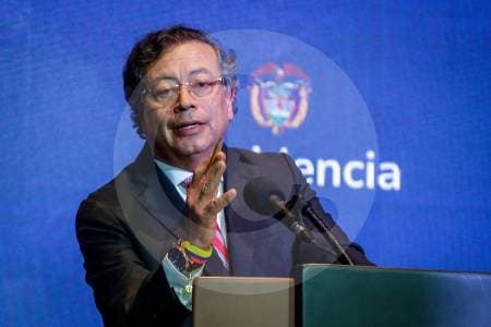 Petro llega a Medellín el 1 de mayo en medio de tensión política y críticas por ausencia en regiones en crisis