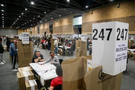 CNE oficializa curules del nuevo Congreso: estos son los representantes confirmados en 19 departamentos