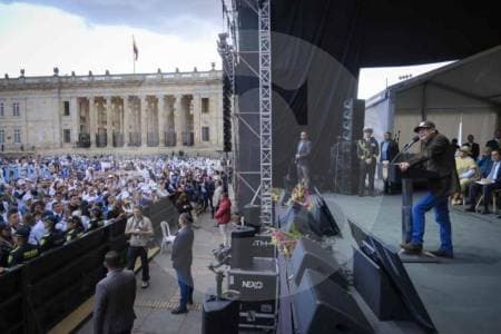 Pacto Histórico en el ojo del huracán: tarimazos millonarios y pagos en efectivo sin reportar