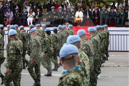 Ministerio de Defensa ordena salida de cerca de 100 oficiales militares en menos de 24 horas