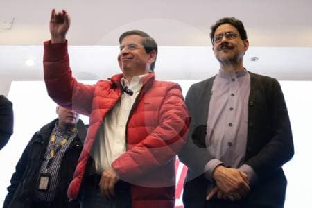 Cristo reconoce a De la Espriella como presidente mientras Cepeda espera escrutinio final