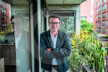 "El fanatismo está destruyendo la conversación pública": Alejandro Gaviria alerta sobre polarización en Colombia