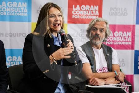 Todas las pistas apuntan a Oviedo como la fórmula de Paloma Valencia para la presidencia