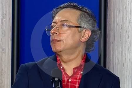 Petro ordena retirar licencias a las EPS con peor desempeño en salud