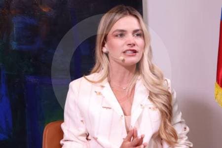 Ana Lucía Pineda: "No seré distante". La futura primera dama promete gestión cercana y con impacto social