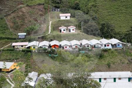 Gobierno acelera concentración de combatientes del Clan del Golfo y disidentes en zonas temporales