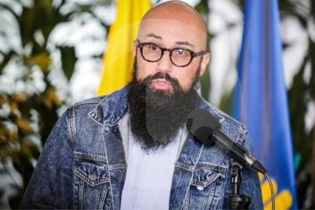 Carrillo denuncia ante Procuraduría presuntos sobornos del 10% en el Fondo Adaptación