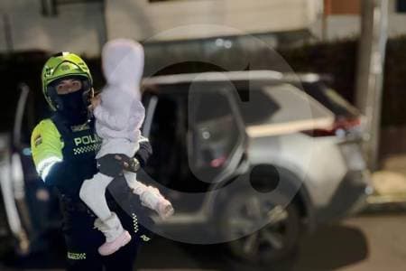 Rescatan a niña de 7 años tras robo de camioneta en Bogotá: estaba dormida en el vehículo