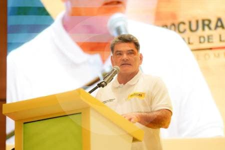 Procurador asegura que no hay irregularidades en el proceso electoral mientras Petro mantiene sus cuestionamientos