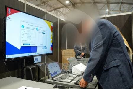 Roban tres computadores en Corferias durante escrutinio de elecciones legislativas en Bogotá