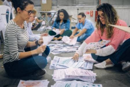 Los testigos electorales ahora tienen "poderes" tecnológicos para vigilar en tiempo real
