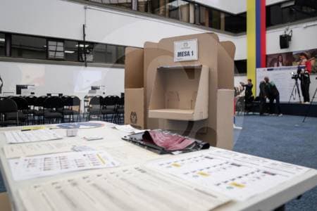 Con días contados, candidatos dan cierre a campañas mientras encuestas publican sus últimos sondeos