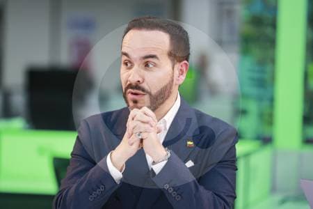 Polémicas frases de De la Espriella en entrevista con Caracol generan indignación en redes sociales