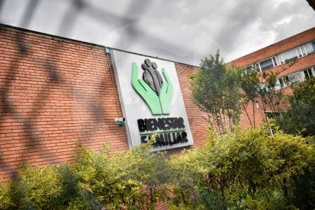 Procuraduría alerta sobre represamiento de adopciones en el Icbf: miles de niños esperan años por definición jurídica