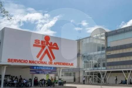 Denuncian maniobra para asegurar 129 cargos en el SENA antes de que termine el gobierno Petro