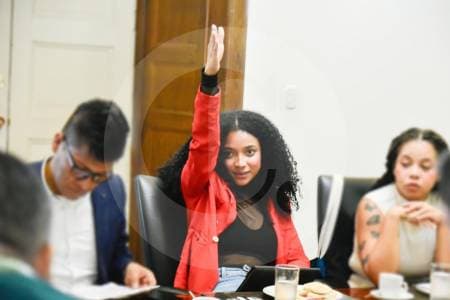 Juliana Guerrero aplaza por segunda vez audiencia sobre títulos falsos: Fiscalía no pide cárcel