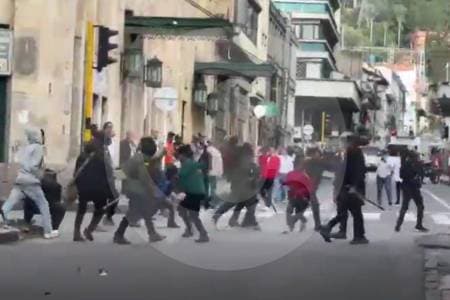 Indígenas retienen a más de mil personas en Ministerio del Interior durante protesta en Bogotá