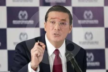 Registrador Penagos pide no "llegar a extremos" en debate sobre fraude electoral