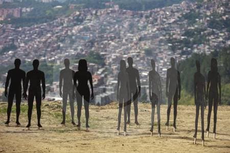 Un millón de víctimas más en cuatro años: la escalada de violencia que persigue al gobierno Petro