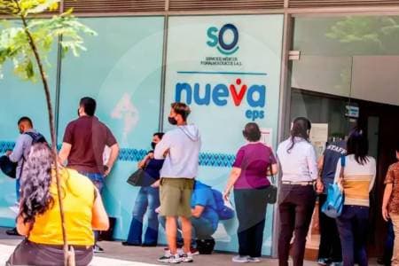 Más de 200 trasplantados en crisis: Nueva EPS no paga y los dejan sin medicinas vitales