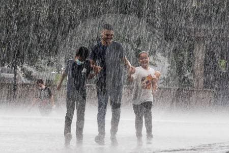 Lluvia y riesgo de deslizamientos marcarán el puente de San José en Medellín y Bogotá