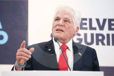 Miguel Uribe Londoño: "Uribe es el dueño del partido y no me quería a mí, quería a Paloma"