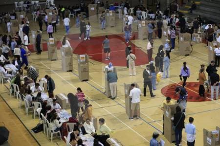 Más de 775 denuncias por irregularidades electorales en las primeras horas de votación del 8 de marzo