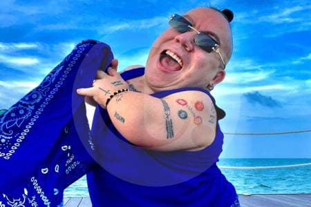 Murió Alejo Little, el influencer que desafió la ciencia y llevó su mensaje de inclusión a millones