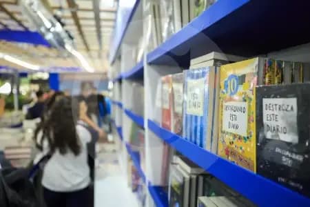 Niños y adolescentes podrán contar el país de sus sueños en convocatoria nacional que rinde homenaje a García Márquez