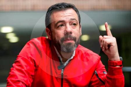 Entregan firmas para revocar a Carlos Fernando Galán en Bogotá