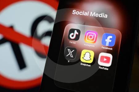 La prohibición australiana de redes sociales para menores fracasó: los adolescentes siguieron conectados