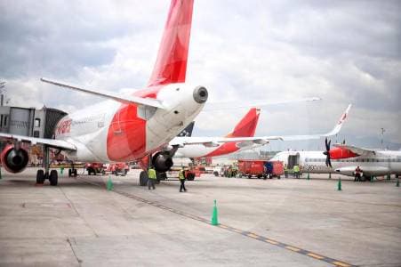 Procuraduría investiga a la Aerocivil por cambios en vuelos de El Dorado y fallas de seguridad