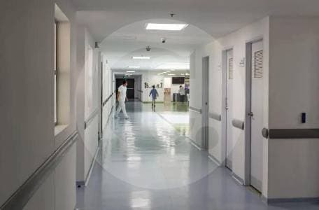 Denuncian 19 hospitales inconclusos del Gobierno Petro con medio billón de pesos en riesgo