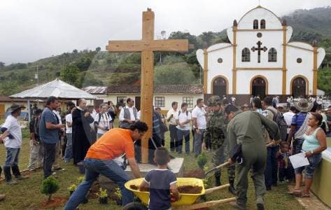 Treinta años después: qué ocurrió en las masacres de Ituango que llevaron a Uribe a indagatoria