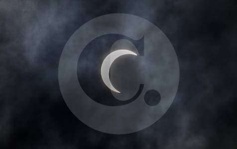 El "anillo de fuego" llega el martes: cómo ver el primer eclipse de un año astronómico excepcional